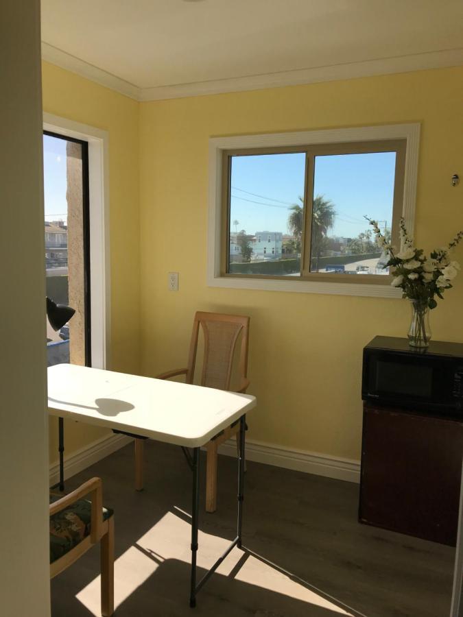 777 Motor Inn Huntington Beach Exterior photo
